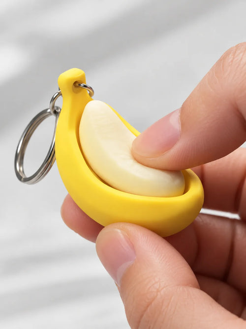 3D Printed Banana Clicking Fidget Keychain Toy